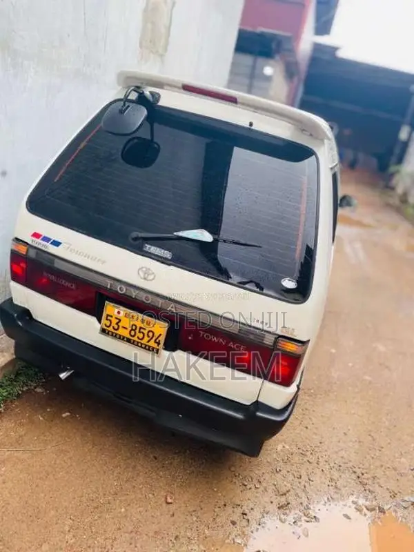 Toyota TownAce 1992 Van (Used)
