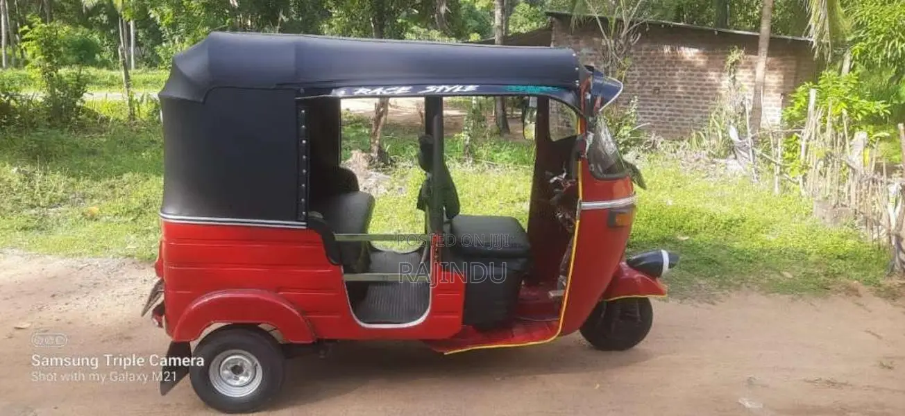 Bajaj 2 Stroke 2003 Three Wheel (Used)