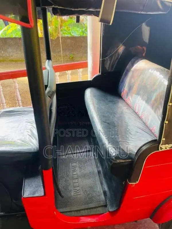 Bajaj RE 4 Stroke 2015 Three Wheel (Used)