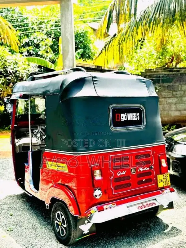 Bajaj RE 4 Stroke 2015 Three Wheel (Used)