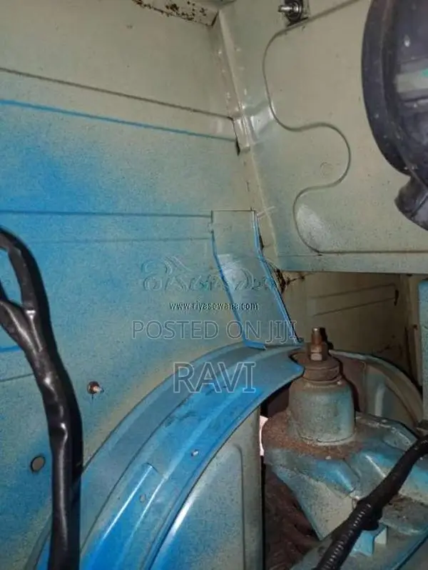 Bajaj RE 205 2014 Three Wheel (Used)