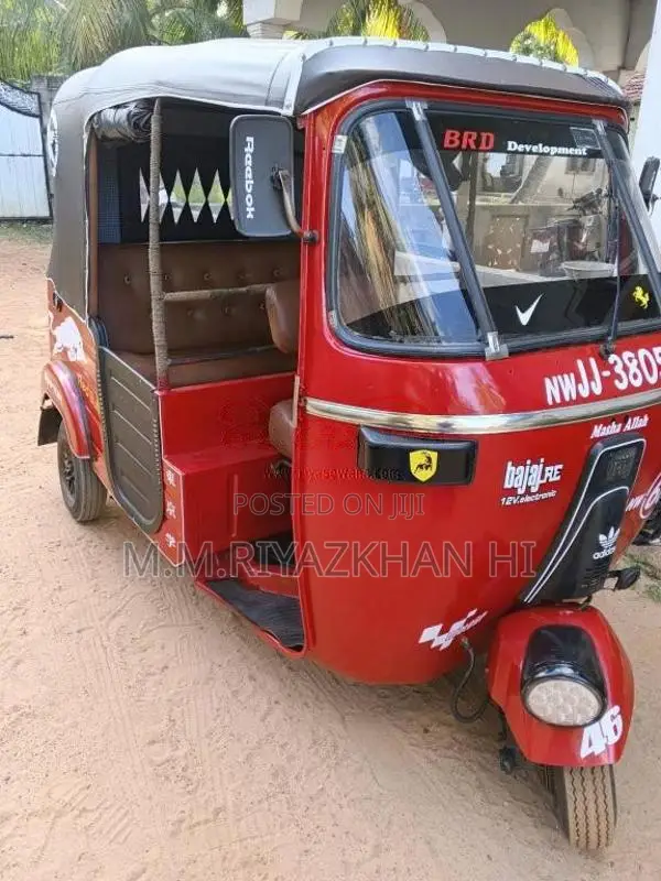 Bajaj RE 2004 Three Wheel (Used)