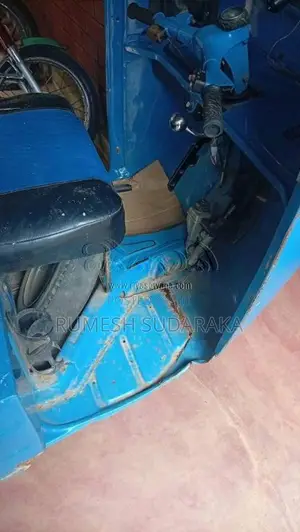 Bajaj 2 Stroke 2000 Three Wheel (Used)