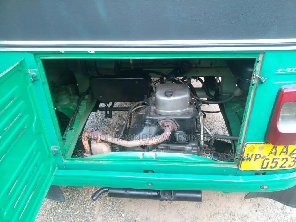 Bajaj RE 2015 Three Wheel (Used)