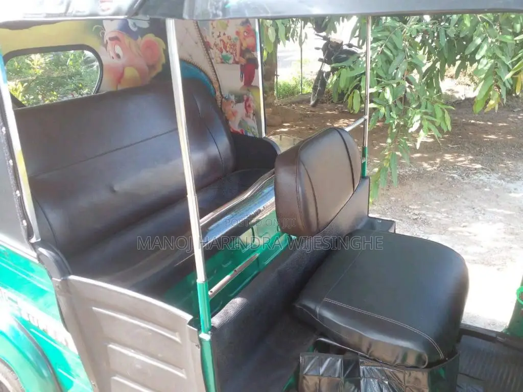 Bajaj RE 2015 Three Wheel (Used)
