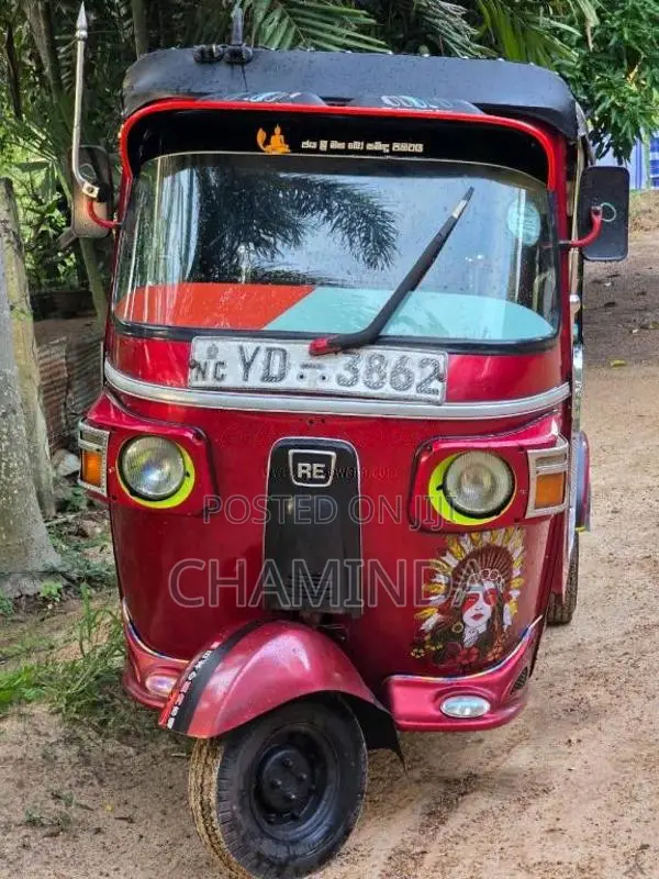 Bajaj 4 Stroke 2011 Three Wheel (Used)