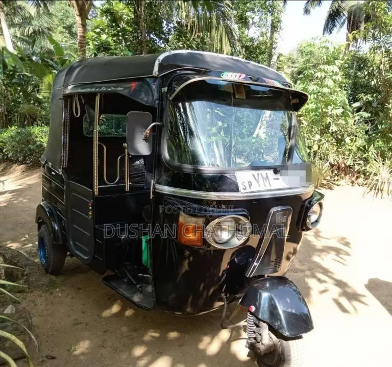 Bajaj RE 2011 Three Wheel (Used)