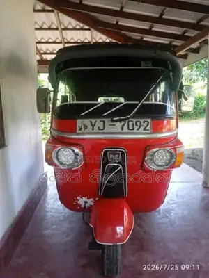 Bajaj RE 2011 Three Wheel (Used)