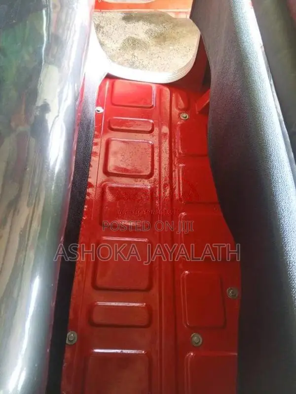 Bajaj 2 stroke 2006 Three Wheel (Used)