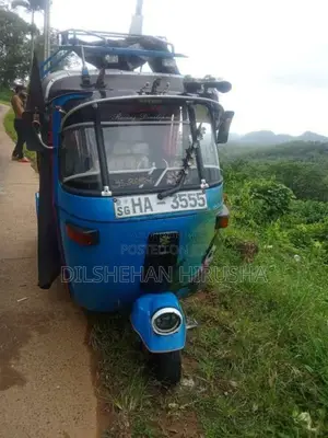 Bajaj 2 Stroke 2005 Three Wheel (Used)