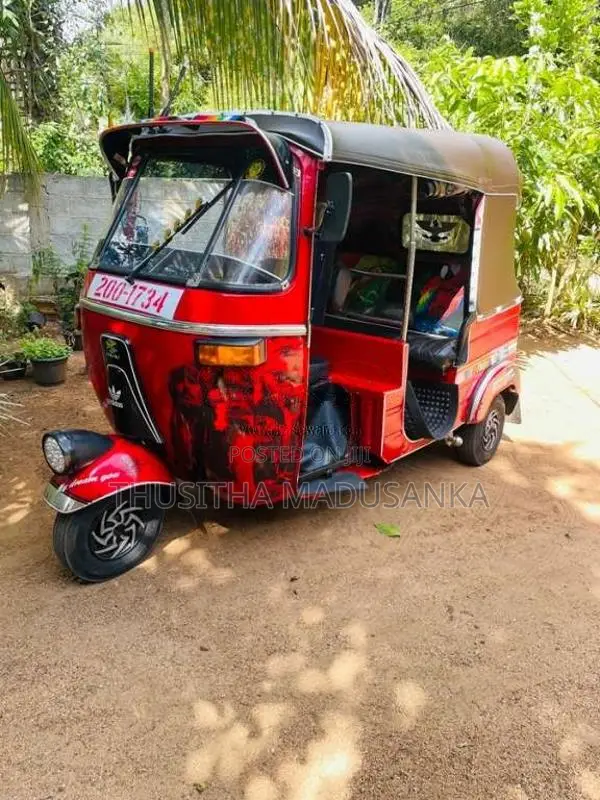 Bajaj 2 Stroke 1995 Three Wheel (Used)