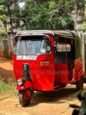 Bajaj RE 2 Stroke 2004 Three Wheel (Used)