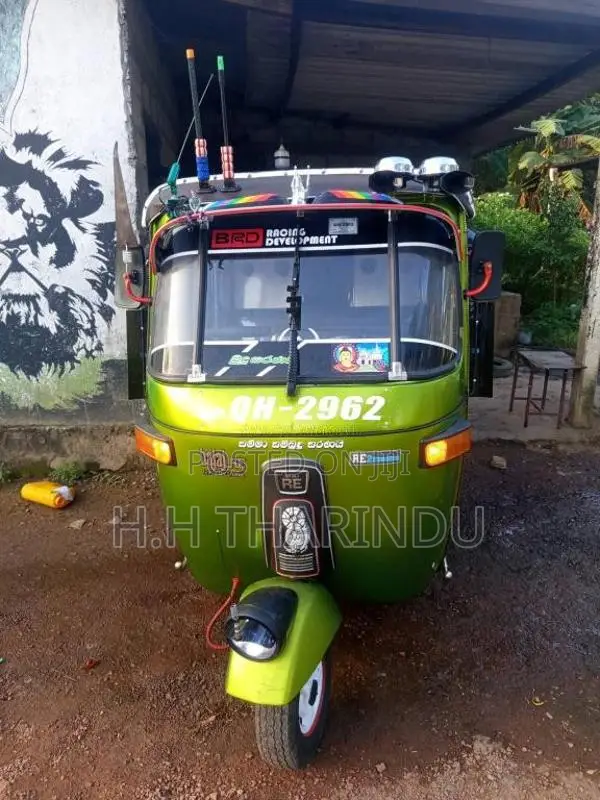 Bajaj 2 Stroke 2006 Three Wheel (Used)