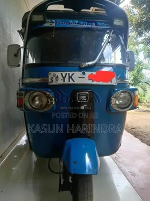Bajaj RE 2012 Three Wheel (Used)