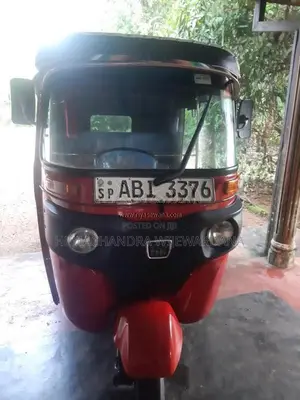 Bajaj RE 4 Stroke 2015 Three Wheel (Used)