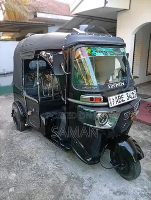 Bajaj RE 2015 Three Wheel (Used)