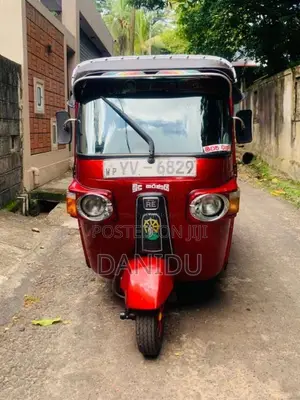 Bajaj 4 Stroke 2012 Three Wheel (Used)