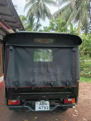 Piaggio APE DX 2025 Three Wheel (Used)