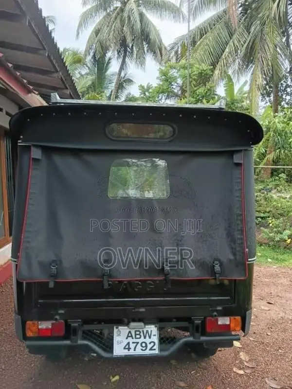 Piaggio APE DX 2025 Three Wheel (Used)