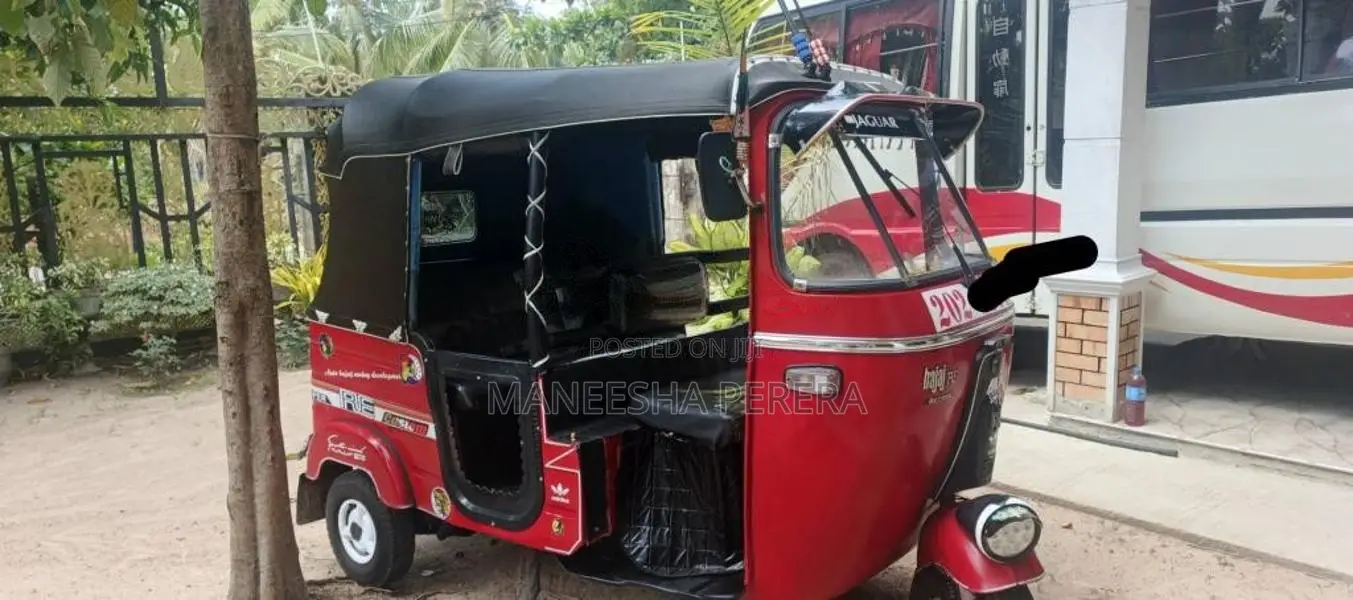 Bajaj RE 1995 Three Wheel (Used)