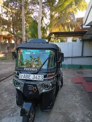 Bajaj RE 2015 Three Wheel (Used)