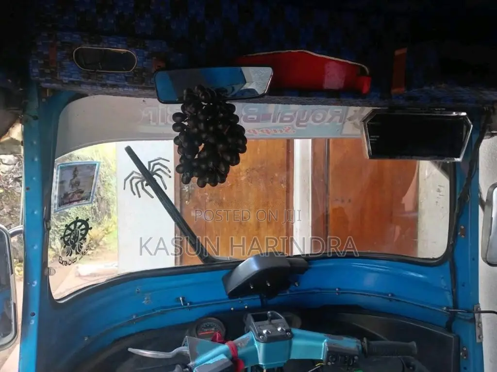 Bajaj RE 2012 Three Wheel (Used)
