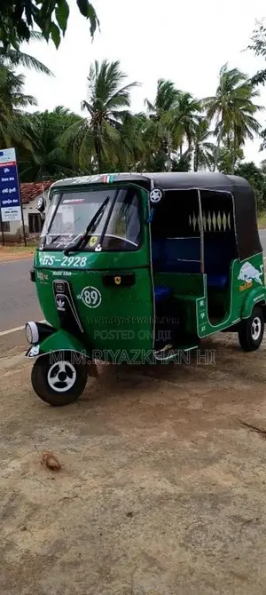 Bajaj RE 2003 Three Wheel (Used)