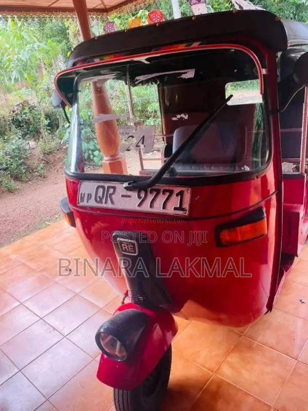 Bajaj 4 stroke 2008 Three Wheel (Used)