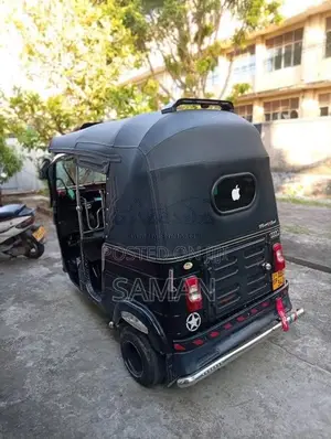 Bajaj RE 2015 Three Wheel (Used)