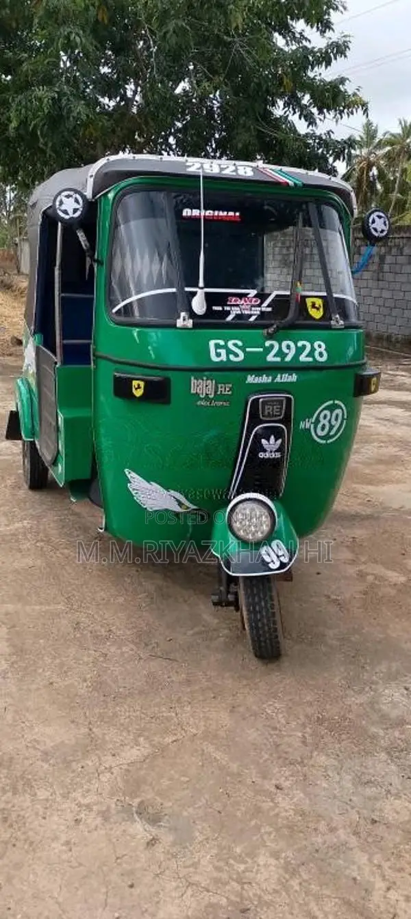 Bajaj RE 2003 Three Wheel (Used)