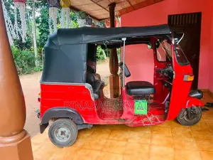 Bajaj 4 stroke 2008 Three Wheel (Used)