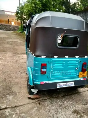 Bajaj RE 2006 Three Wheel (Used)