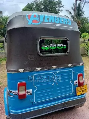 Bajaj 2 Stroke 2002 Three Wheel (Used)