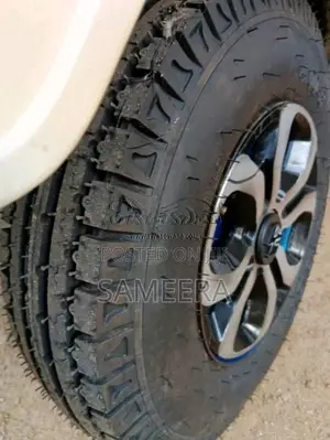 Bajaj RE 2000 Three Wheel (Used)