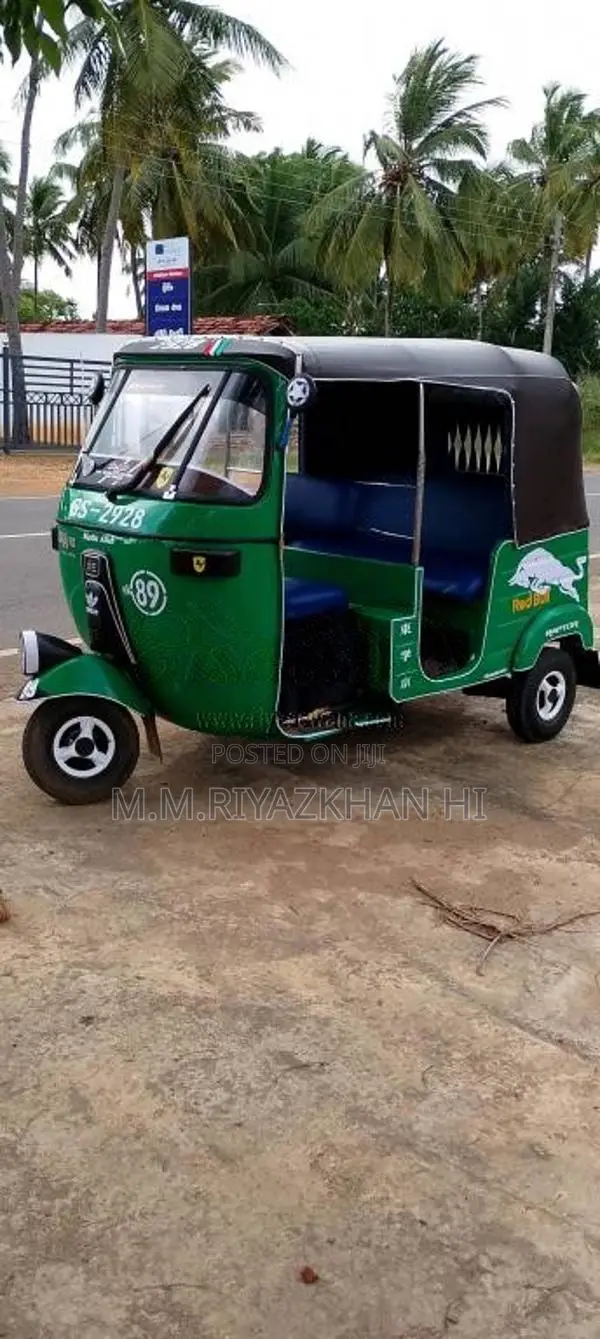 Bajaj RE 2003 Three Wheel (Used)