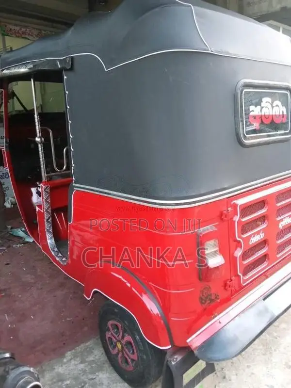 Bajaj RE 2013 Three Wheel (Used)