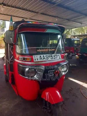 Bajaj RE 2015 Three Wheel (Used)