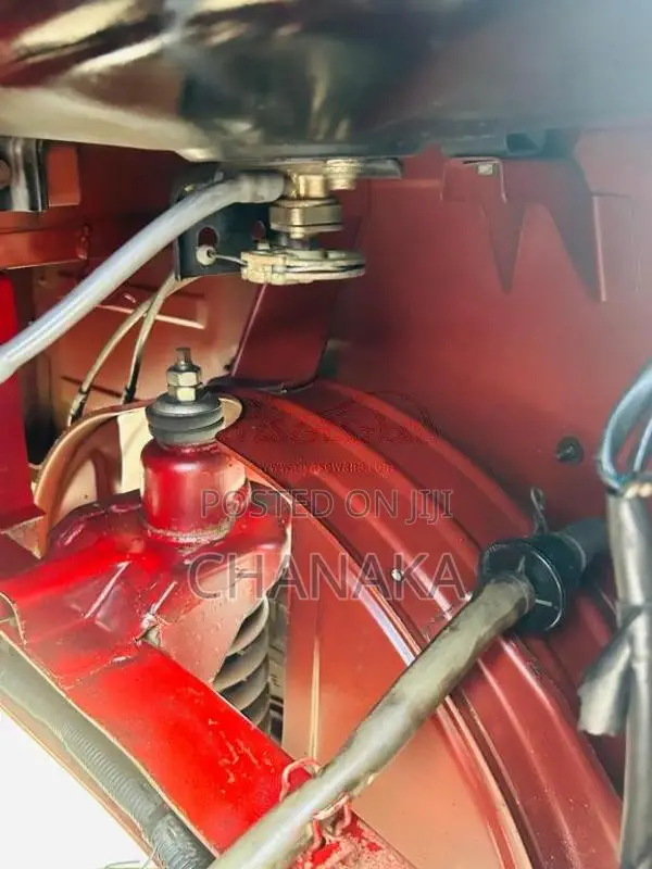 Bajaj 4 Stroke 2014 Three Wheel (Used)