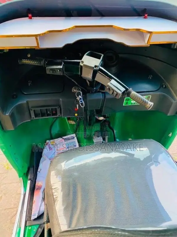 Bajaj RE 2014 Three Wheel (Used)