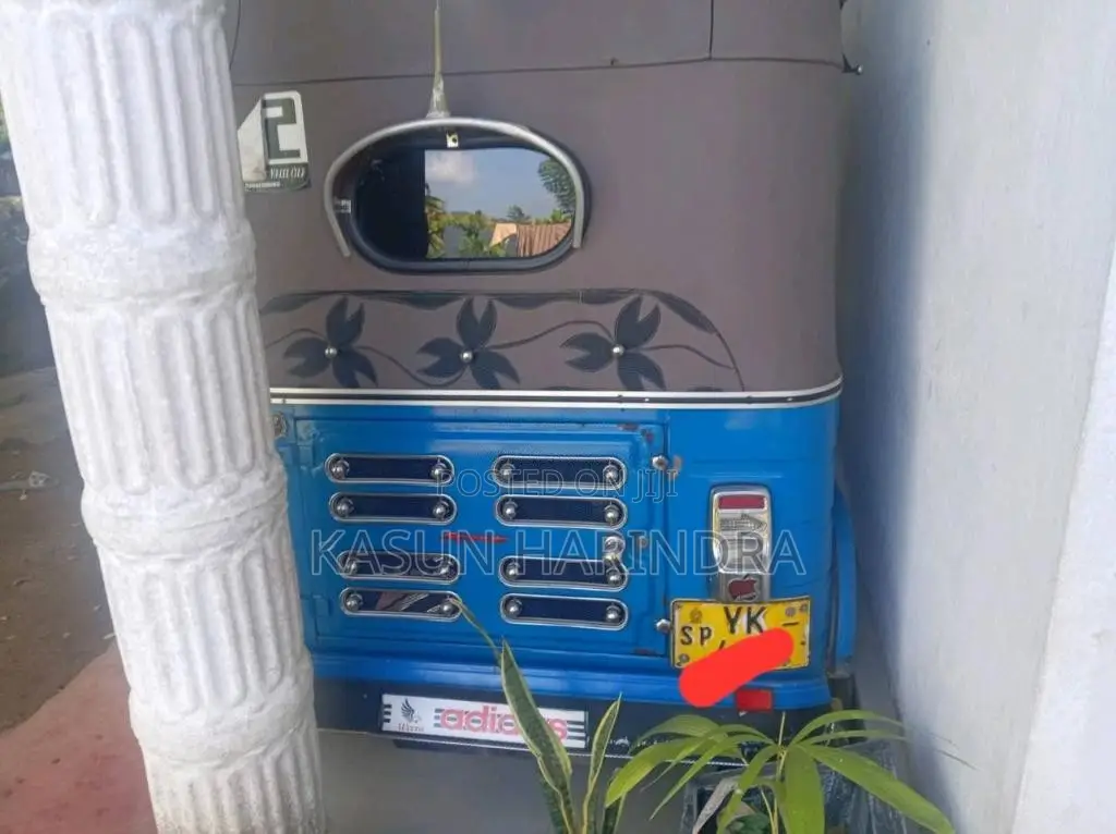 Bajaj RE 2012 Three Wheel (Used)