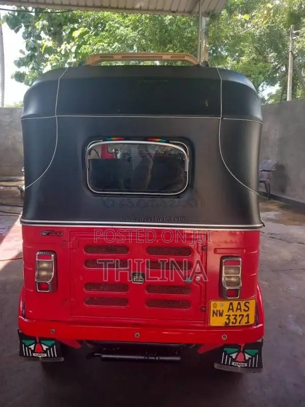 Bajaj RE 2015 Three Wheel (Used)