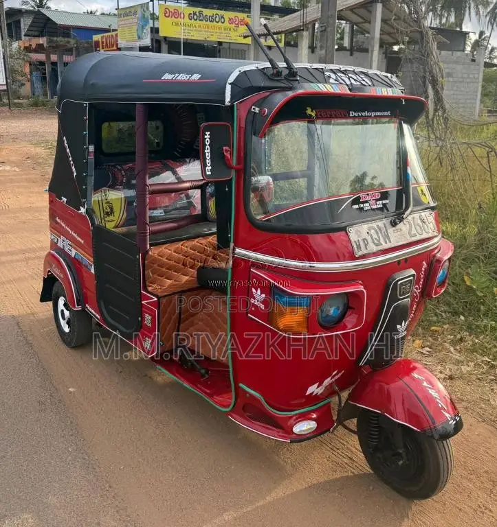 Bajaj RE 2010 Three Wheel (Used)