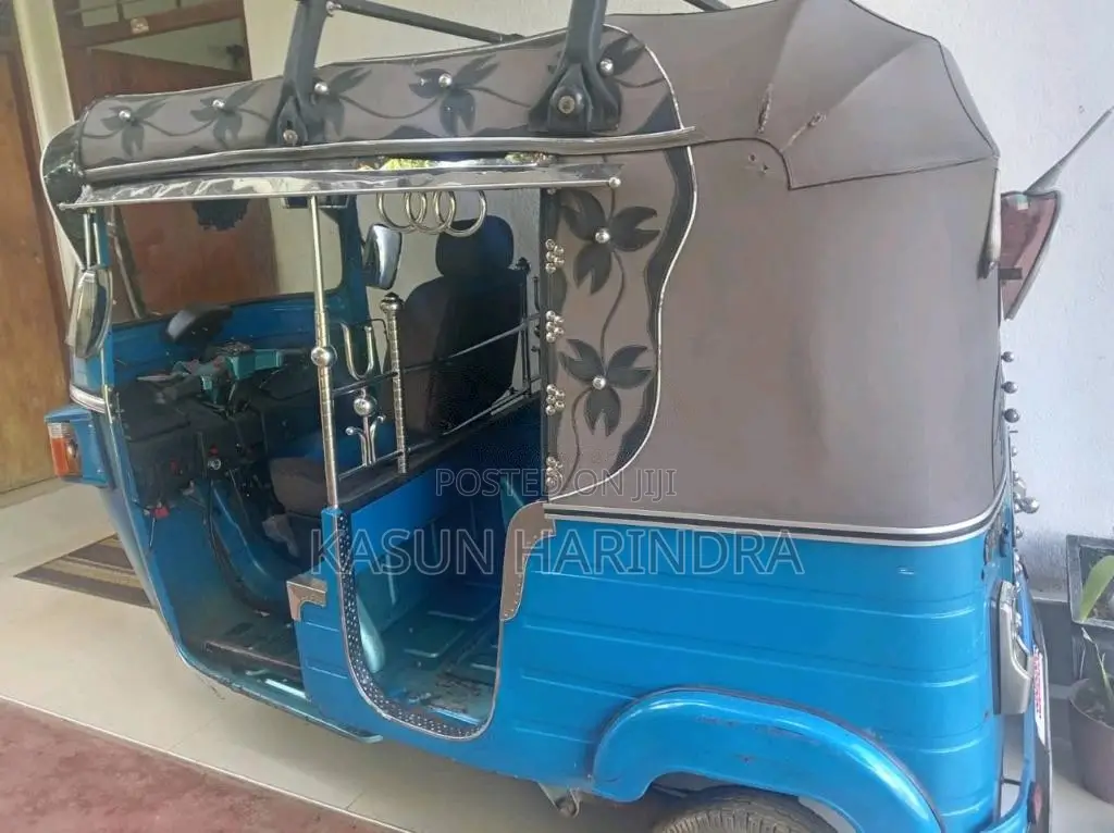 Bajaj RE 2012 Three Wheel (Used)