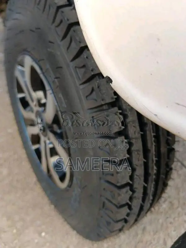 Bajaj RE 2000 Three Wheel (Used)