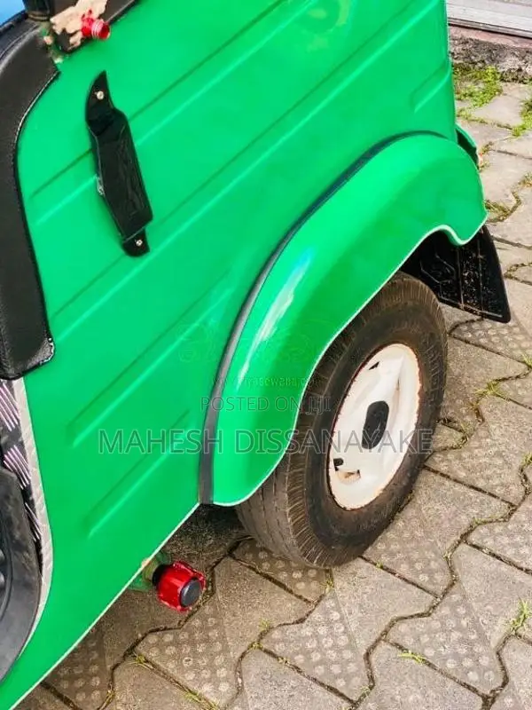 Bajaj RE 2014 Three Wheel (Used)