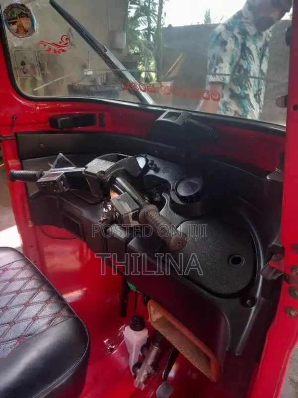 Bajaj RE 2015 Three Wheel (Used)