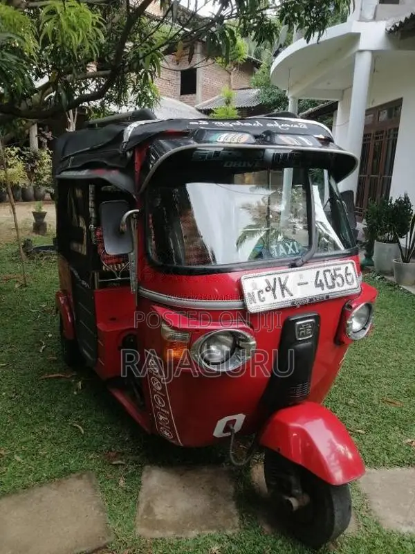 Bajaj RE 2011 Three Wheel (Used)