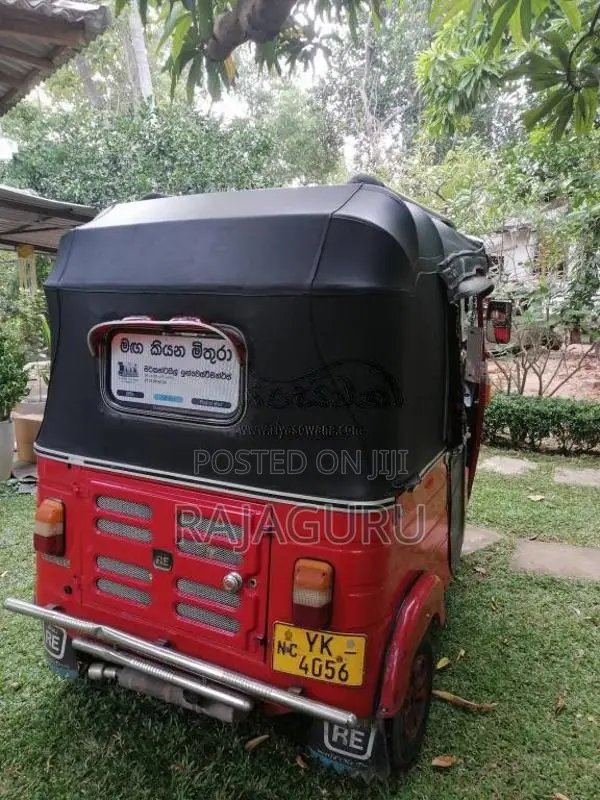 Bajaj RE 2011 Three Wheel (Used)