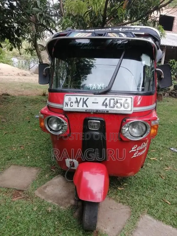 Bajaj RE 2011 Three Wheel (Used)
