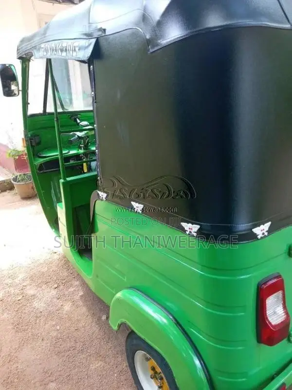 Bajaj RE 1998 Three Wheel (Used)